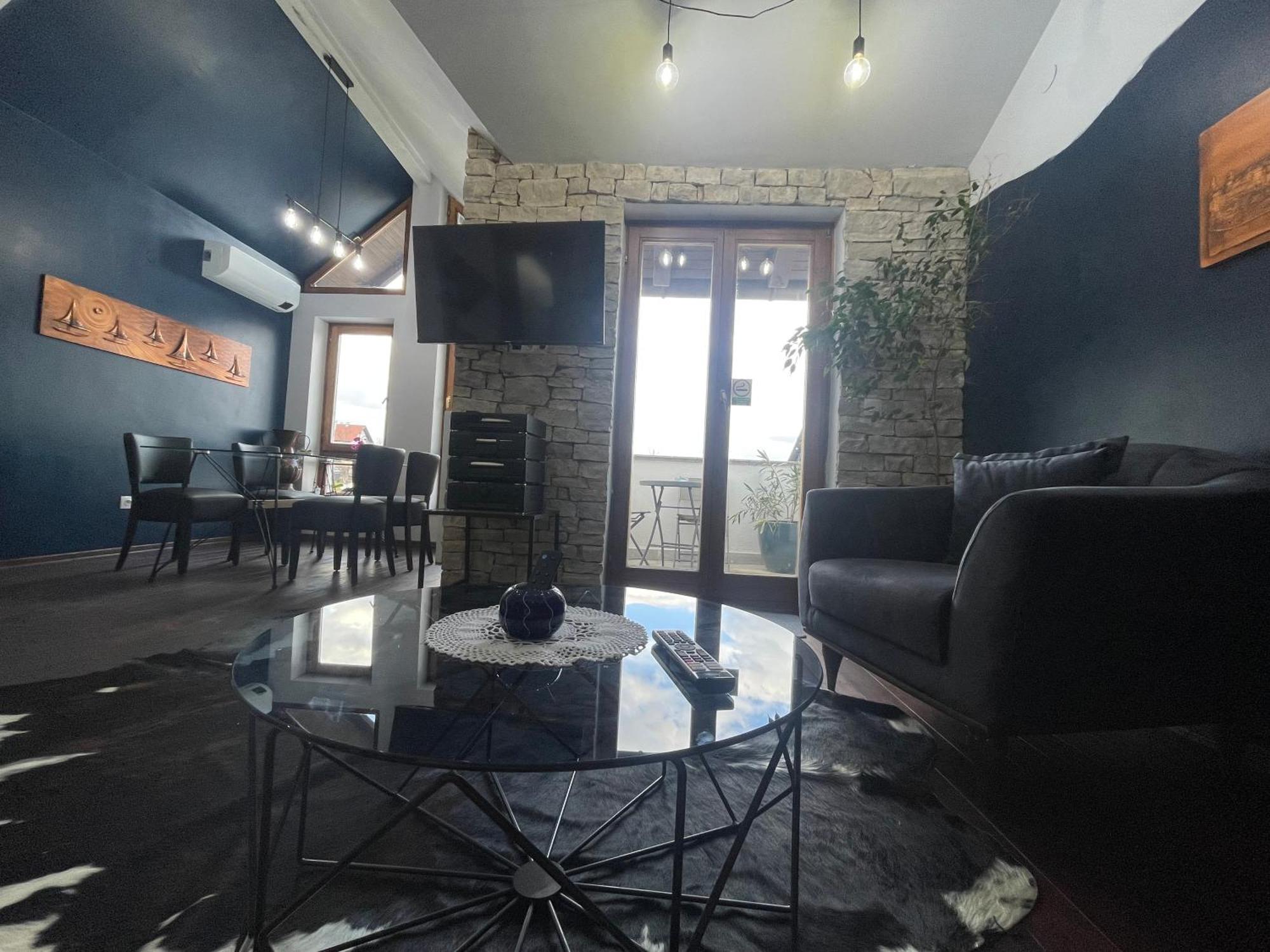 Vila Milka - Balkon - Besplatan Parking - Samostalna Prijava 카를로바츠 외부 사진
